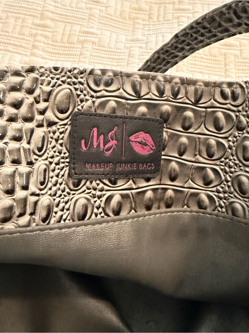 Makeup Junkie Croc-Embossed Gray Tote Bag with Pink Tassel - Picture 4 of 4